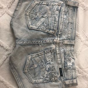 Miss Me jean shorts lace/rhinestones